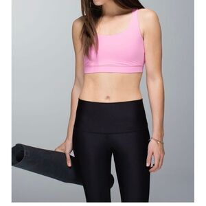 Lululemon Energy Bra Vintage Pink Size‎ 8 Strappy
